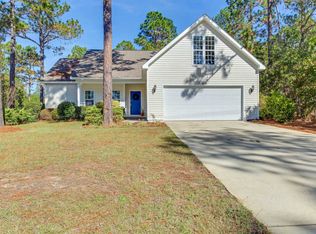 934 Magnolia Dr, Aberdeen, NC 28315