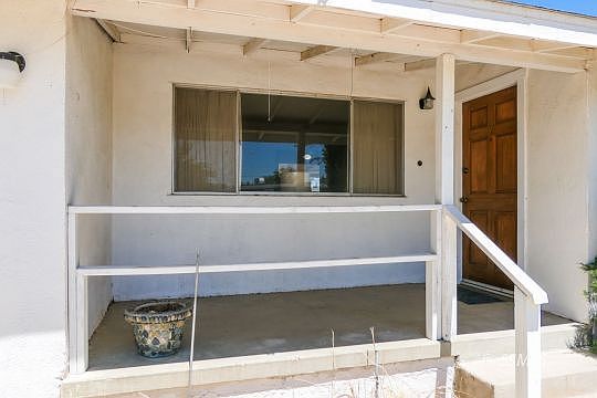 3rd image of 228 W Graaf Ave