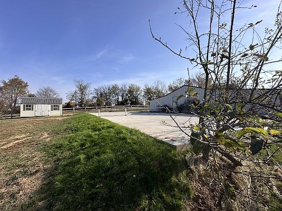 5th image of 1399 Good Hope Cemetery Rd