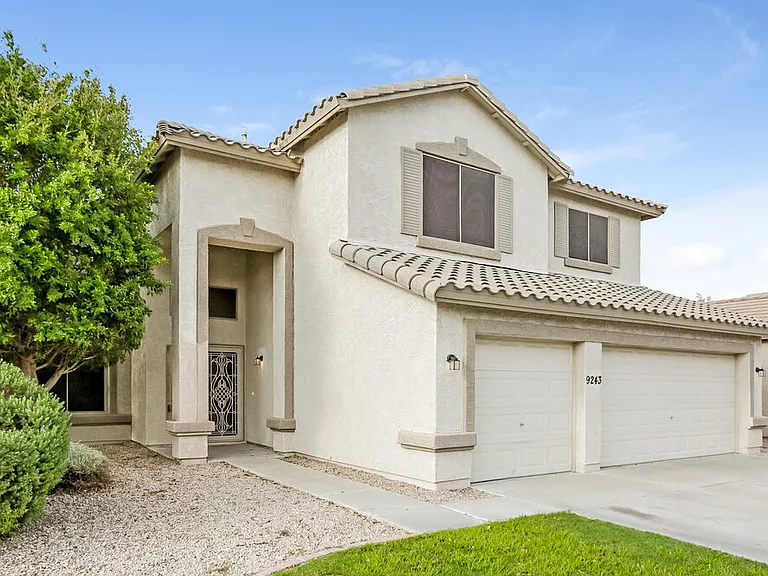 9243 W Salter Dr — Photo 4