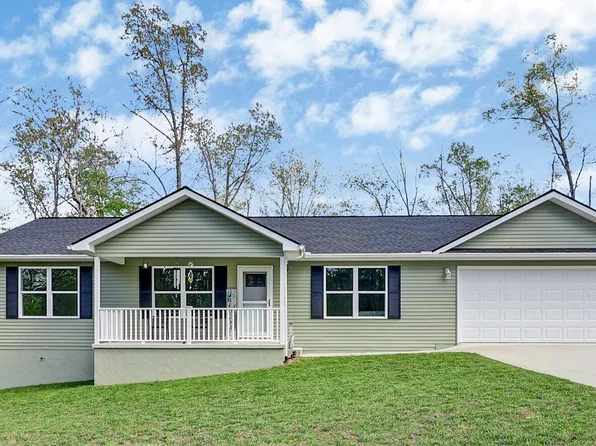 204 Nehasane Ln, Crossville, TN 38572