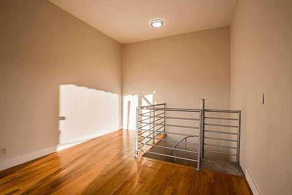 Rented by Nooklyn NYC LLC | media 16