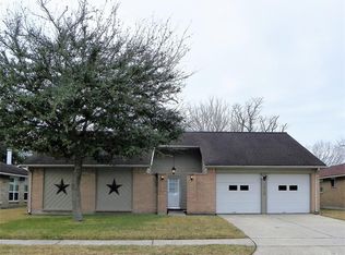 16718 Schooners Way, Friendswood, TX 77546