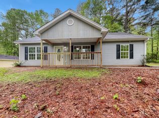 279 Southern Shores Rd, Jackson, GA 30233