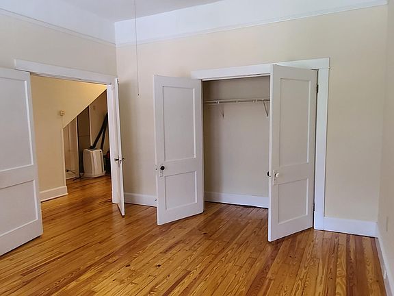 4th image of 163 Circle Dr