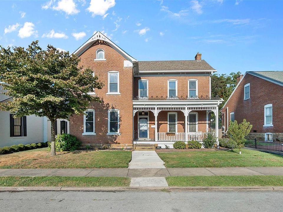 1st image of 107 N Frederick St