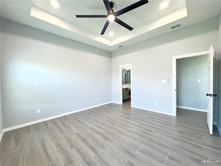 905 Durango St — Photo 14