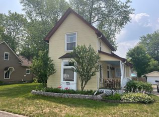 120 E Orchard St, Perry, MI 48872