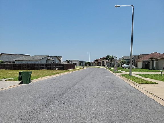 4th image of 6875 Tenaza Dr