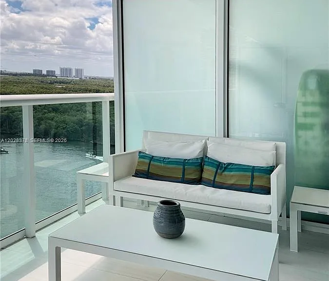 400 Sunny Isles Blvd #1505 — Photo 6