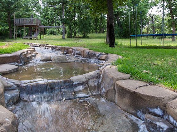 5th image of 5445 Woodland Shores Dr