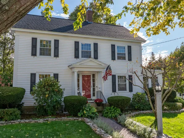 3 Ayer Street, Nashua, NH 03064