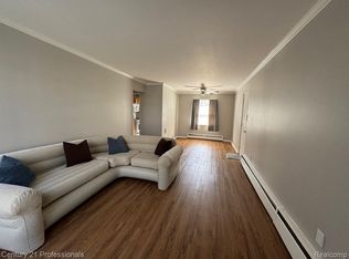 2817 W Thirteen Mile Rd #1, Royal Oak, MI 48073