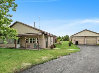 1620 S Greenville Rd, Greenville, MI 48838