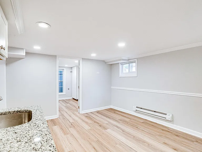 1519 N Stafford St #B — Photo 8