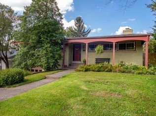 863 Robin Rd, Lexington, KY 40502