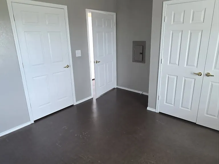 602 Chihuahua St — Photo 9