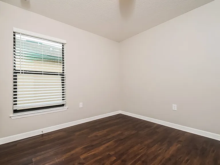 720 Chatham Walk Dr — Photo 14