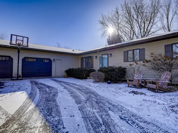 E11923 Bent Tree Drive, Baraboo, WI 53913