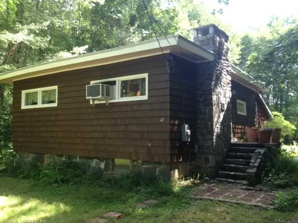 41 Beaver Meadow Rd, Haddam, CT 06438