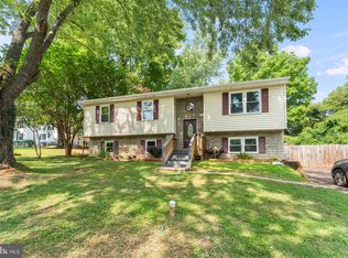 21 Fishback Ct, Warrenton, VA 20186