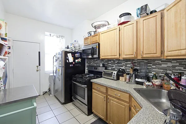 Rented by Bold New York | media 4