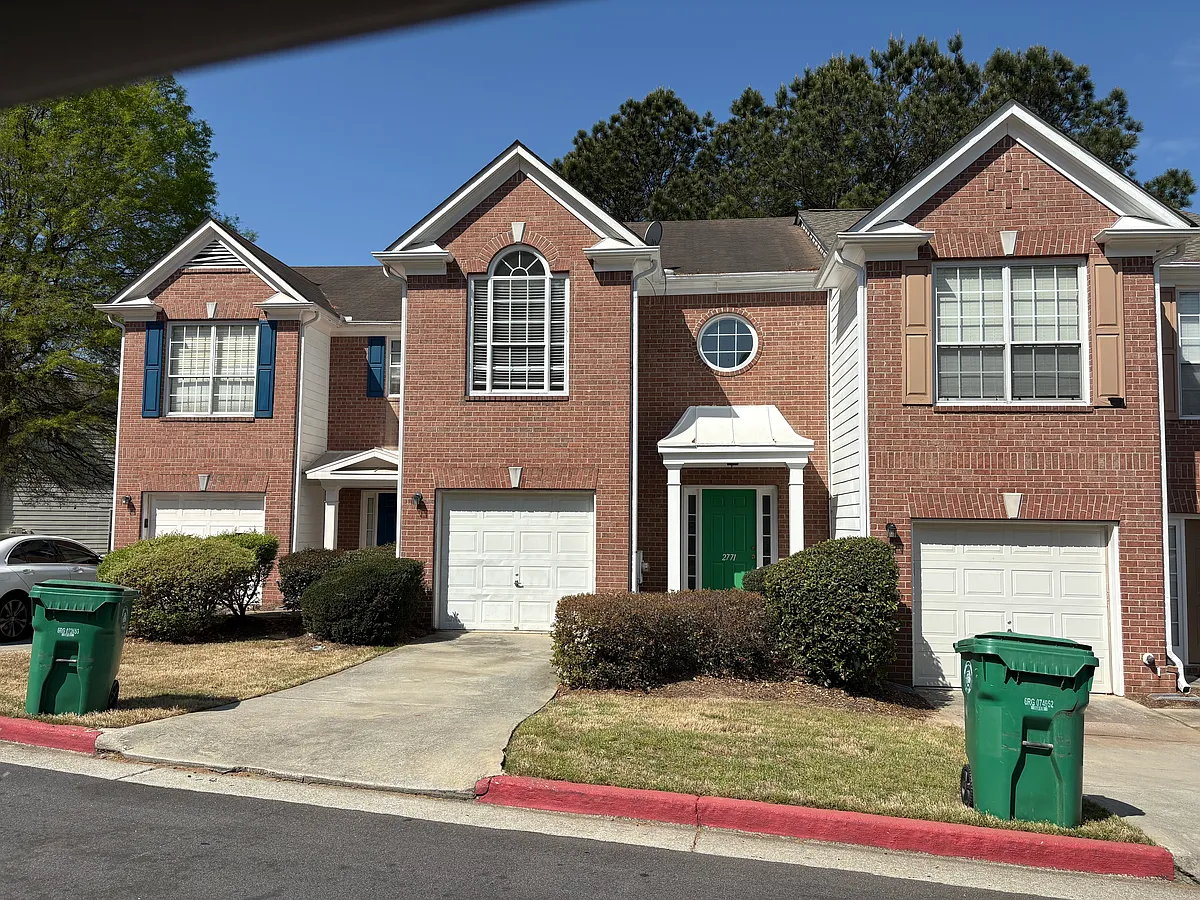 Building Photo - 2771 Parkway Cv