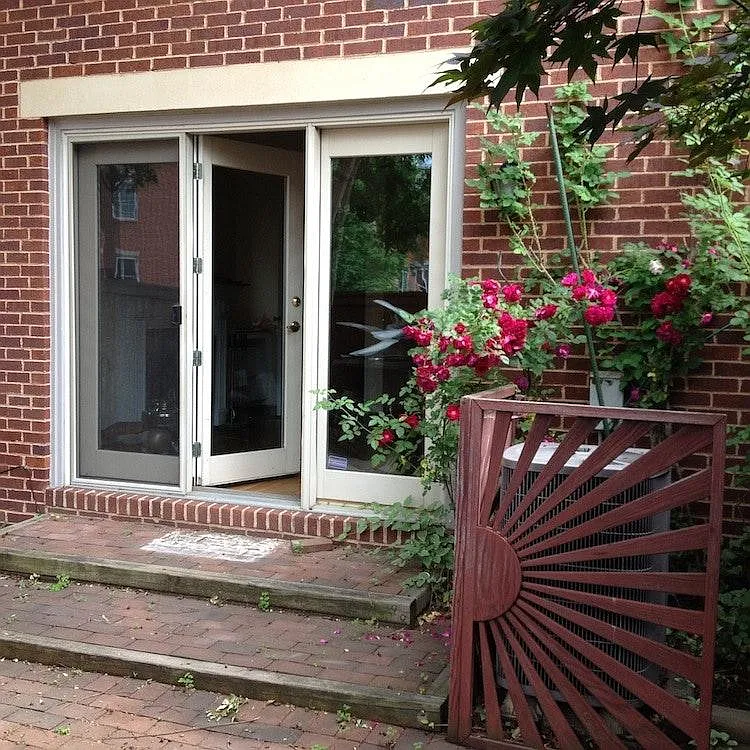 2 bed, 2.5 bath, 1610 sqft, $3,800 — Photo 3