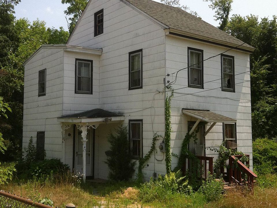 2nd image of 147 Blue Bowman Way