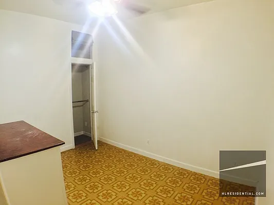 Rented by Highline Residential | media 32