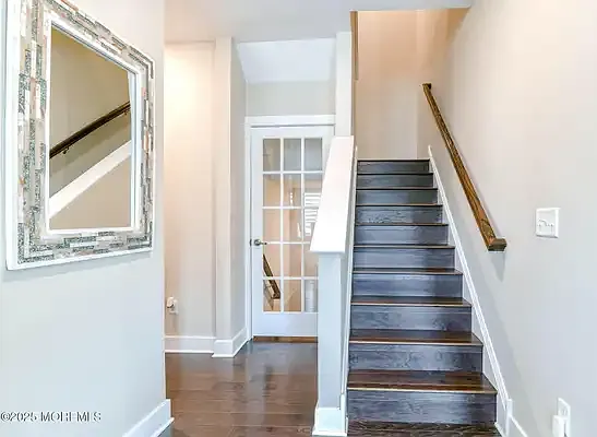 1529 Paxton Ln — Photo 13