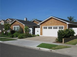 12011 Wallingsford Rd, Los Alamitos, CA 90720