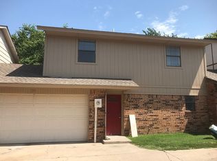 8300 NW 10th St APT 34, Oklahoma City, OK 73127