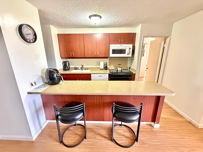1778 Ala Moana Blvd #1402 — Photo 4