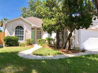 1637 Linkside Dr, Atlantic Beach, FL 32233