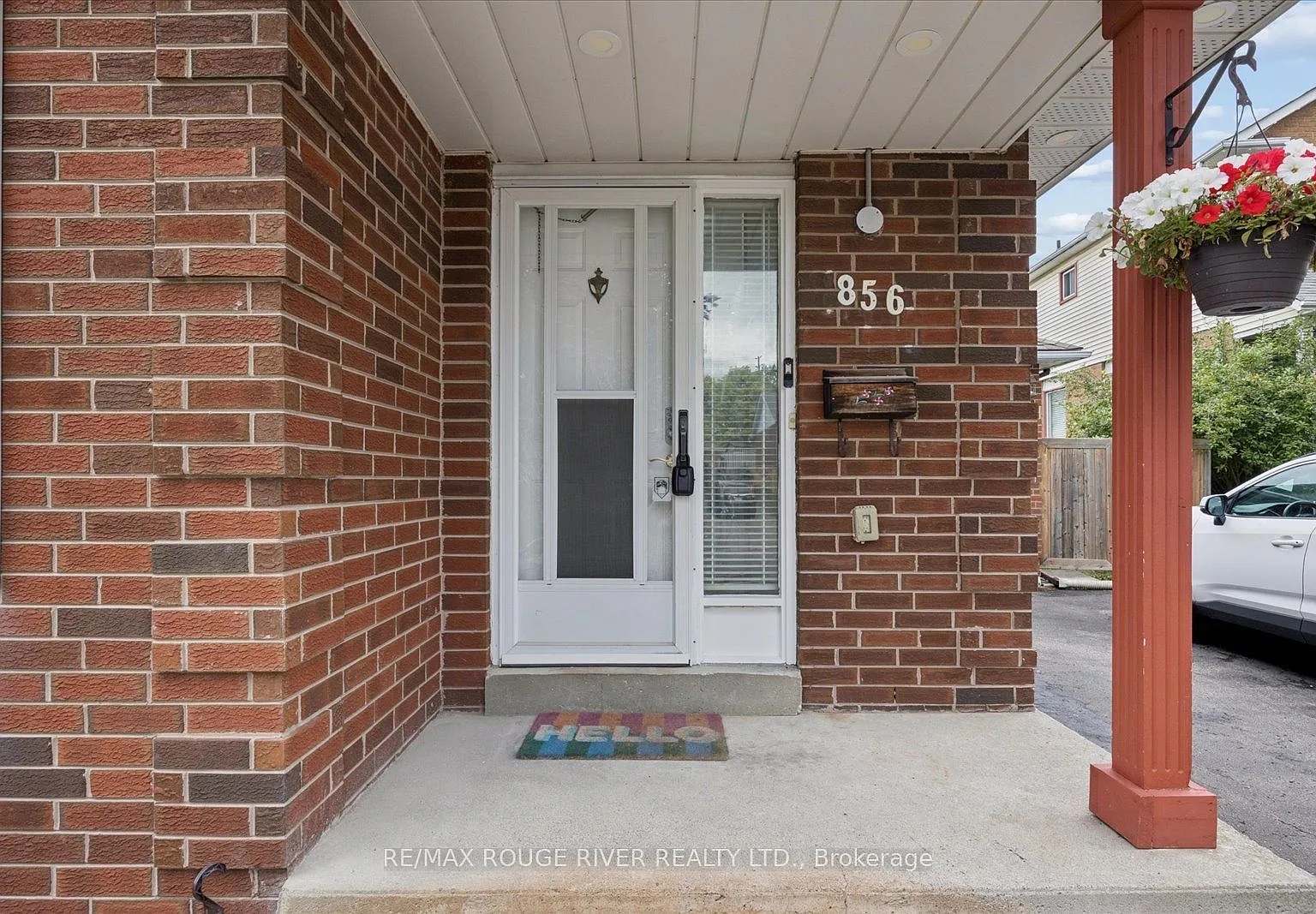 3 bed, $2,475 — Photo 3