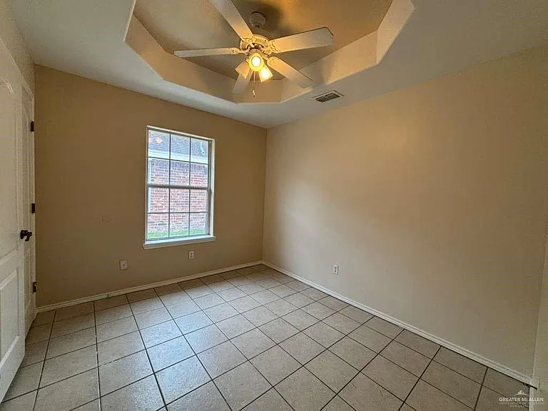 1510 Tampa St #3 — Photo 9