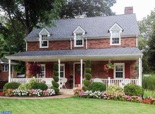 416 Arlington Ave, Folsom, PA 19033