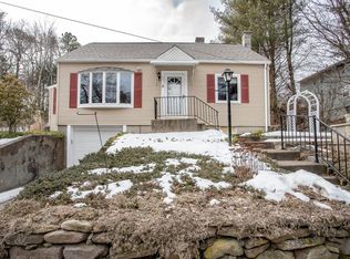 3 Anthony St, Springfield, MA 01104