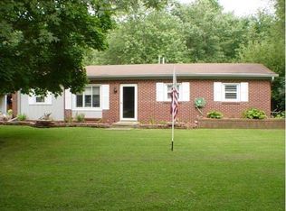 7255 Sandalwood Dr, Indianapolis, IN 46217