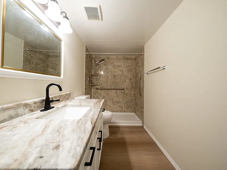 14200 Elgin Ct — Photo 22