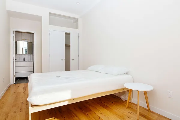 Rented by Owner | media 4