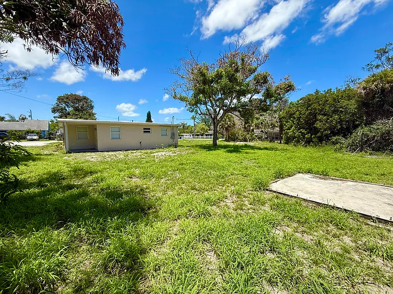 8658 SE Anthion Way — Photo 5