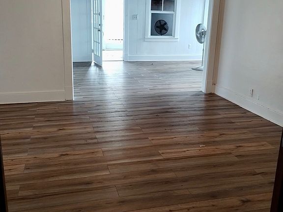 3rd image of 111 N 22nd St #A