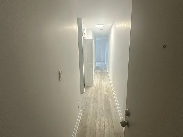 1710 Saint Clair Ave W #2 — Photo 12