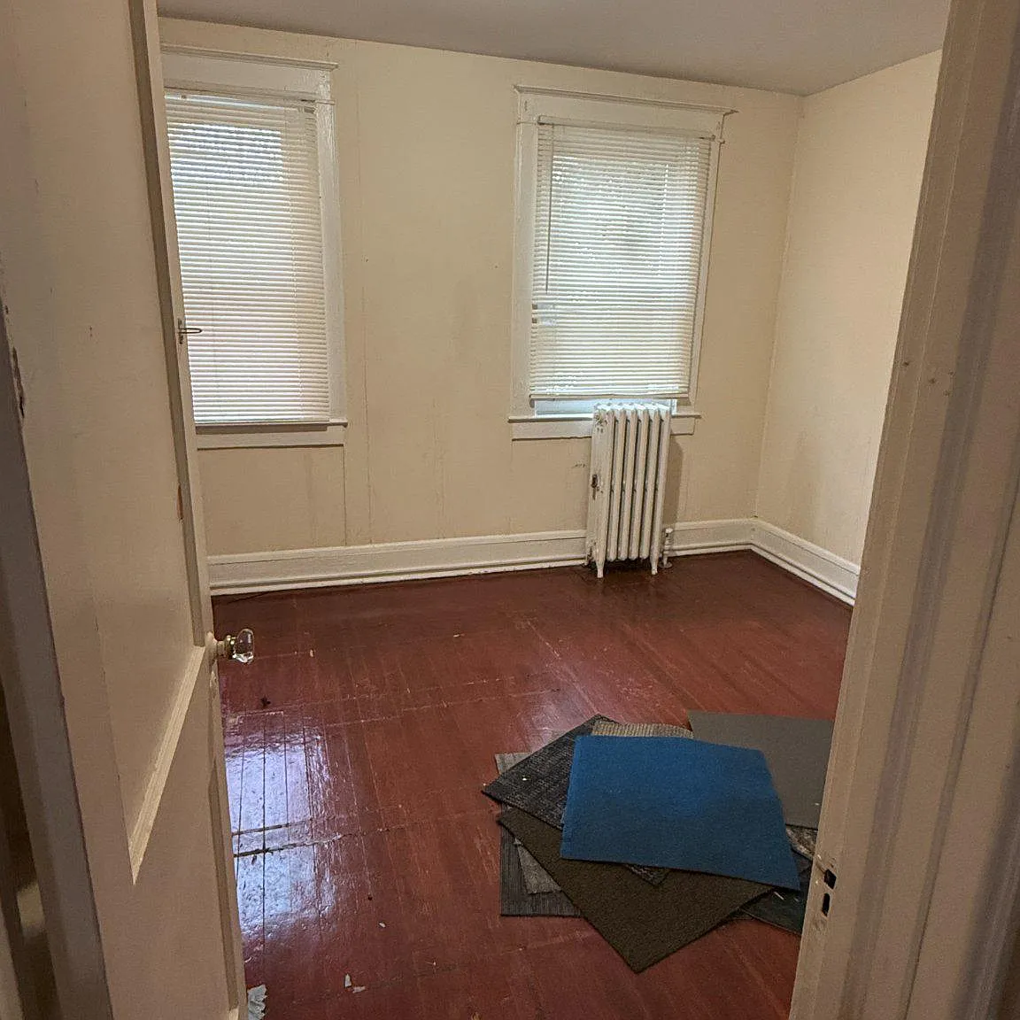 3 bed, 1.5 bath, 1134 sqft, $1,700 — Photo 1