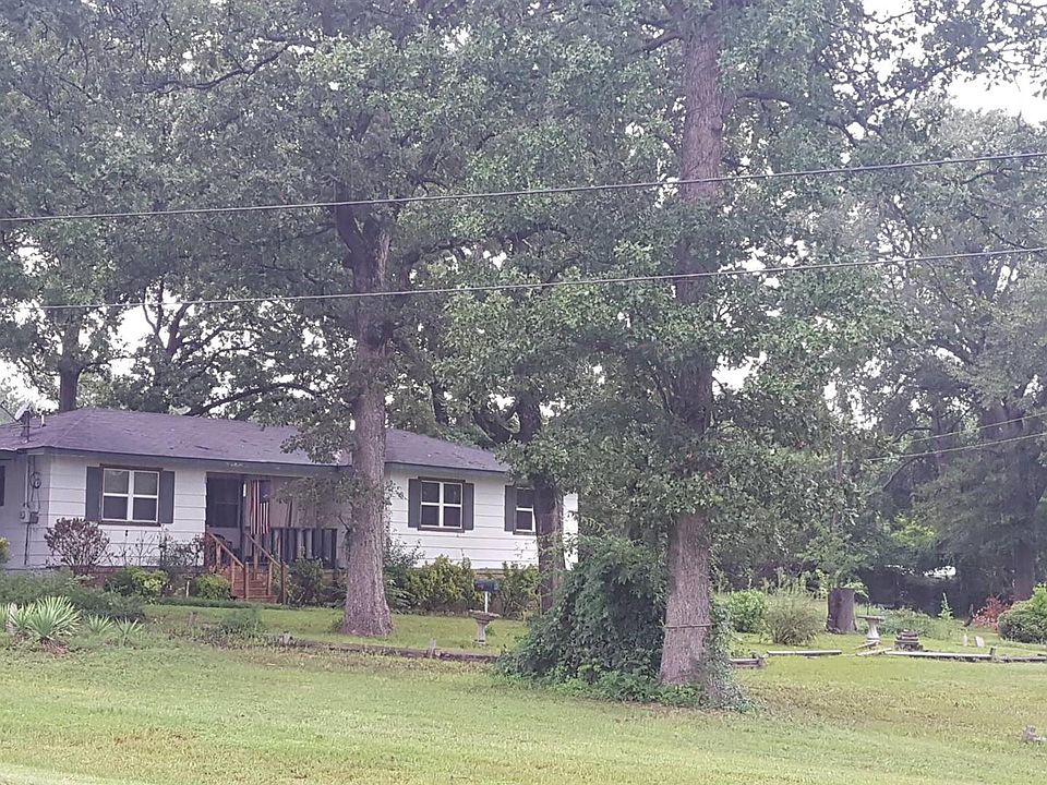 2nd image of 706 E George Richey Rd