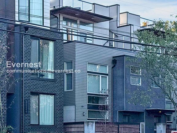 2nd image of 2618 Eastlake Ave E #B