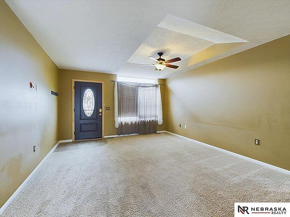 5th image of 2408 NW 44th St
