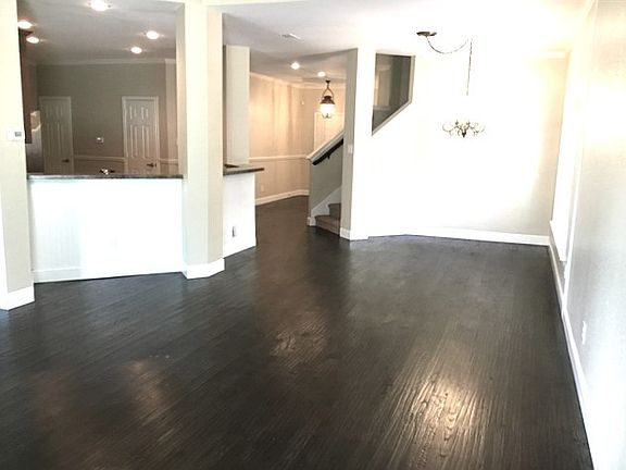4th image of 9104 Odeum Dr